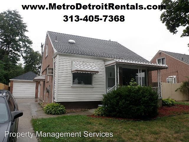 1st image of 729 Farnham Ave