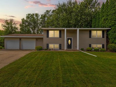 1201 4th St NW, Waseca, MN, 56093