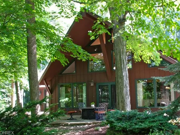 46994 Peck Wadsworth Rd, Wellington, OH 44090