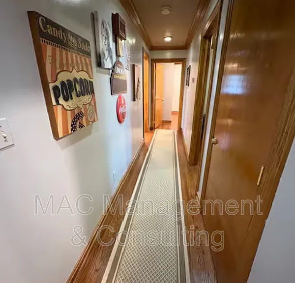 335 N Peachtree Ave #1 — Photo 10