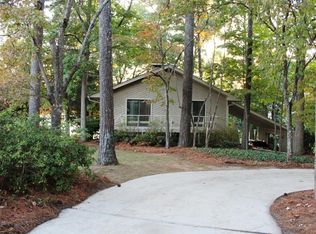 1133 Lakeshore Ct, Villa Rica, GA 30180