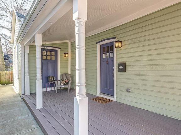 2nd image of 634 Oak St