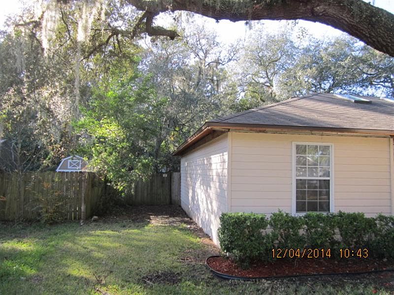 2nd image of 519 Fox Hollow Ln