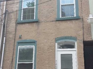 142 Wendover St, Philadelphia, PA 19127