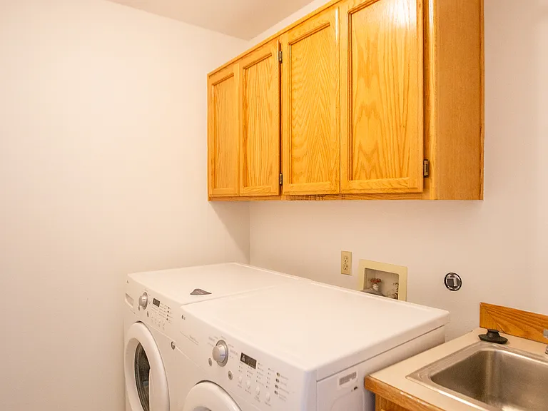 8471 SW Bonaventure Ln — Photo 25