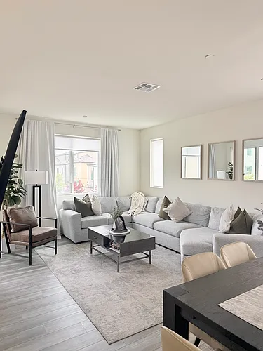 5216 Beachfront Cv #47 Photo 1