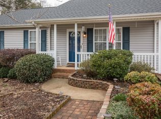 206 Bitternut Ln, Taylors, SC 29687