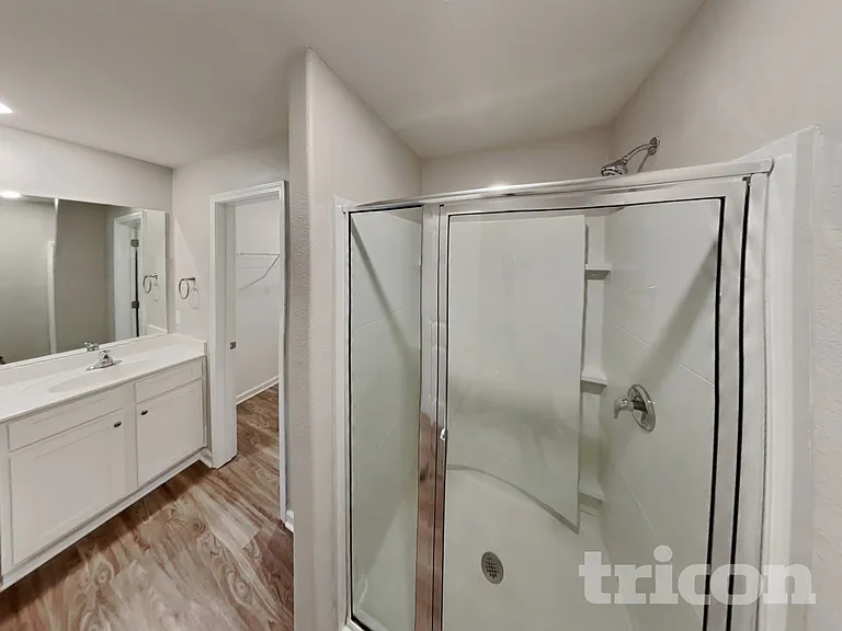 4605 Hazelburn Dr — Photo 9