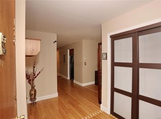 126 Sierra Vista Ln, Valley Cottage, NY 10989