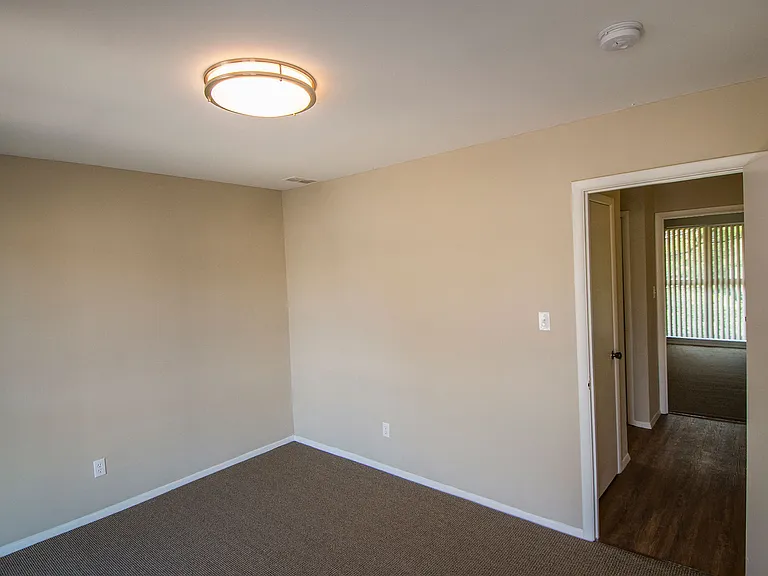 Maplewood Villas — Photo 72