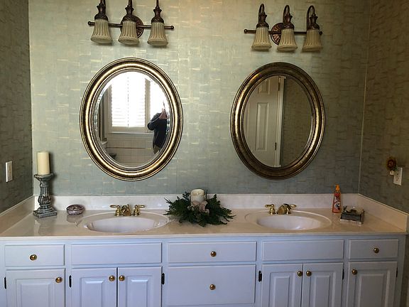 MBath double sink vanity