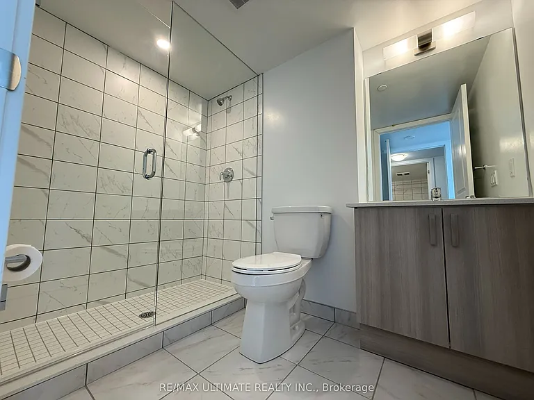 1010 Sandy Beach Rd #303 — Photo 8
