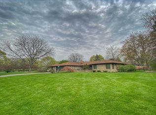 3046 Brentwood Dr SE, Grand Rapids, MI 49506