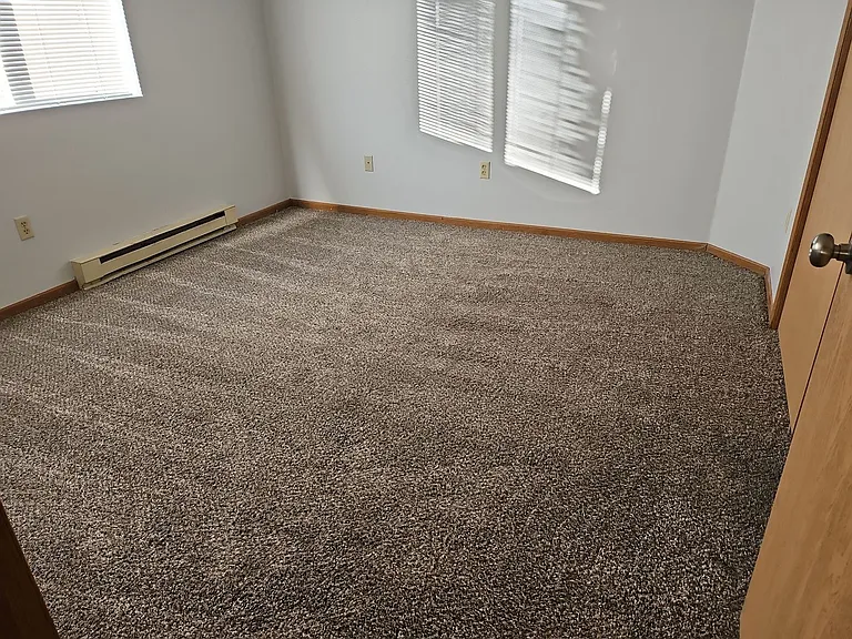 1201 E Bell Avenue — Photo 13