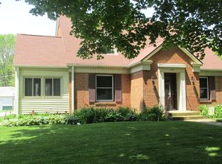 115 N Main St, Walnut, IL 61376