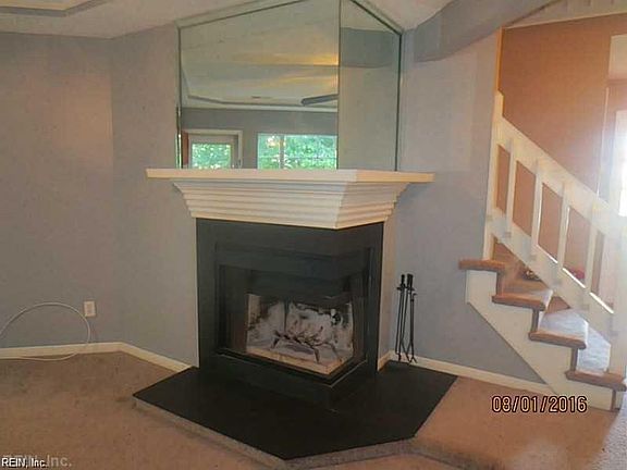 3rd image of 58 Creekstone Dr