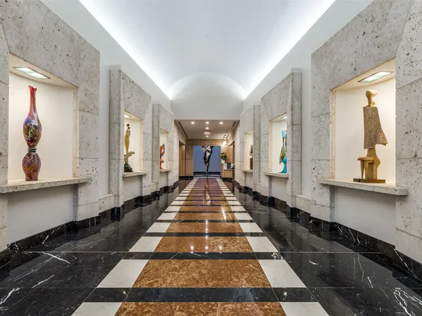 500 Throckmorton St APT 807, Fort Worth, TX 76102