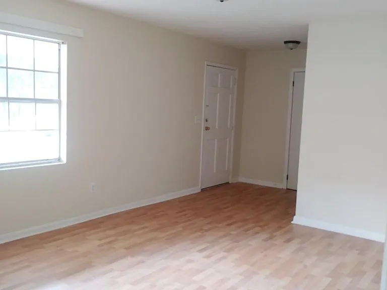 2602 Shalimar Dr — Photo 7