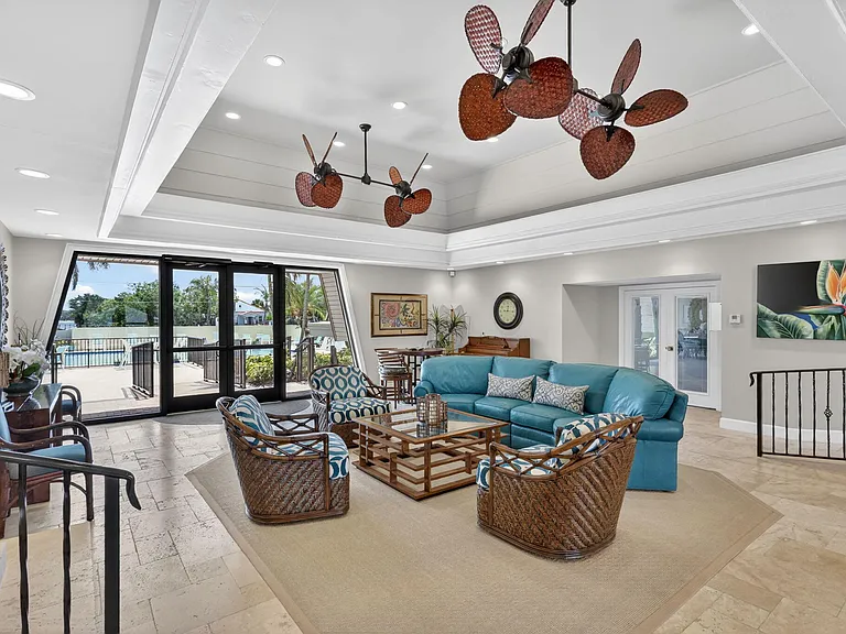 1800 SE Saint Lucie Blvd #11-203 — Photo 34