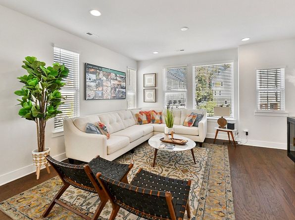 charlotte-north-carolina-448464056 picture