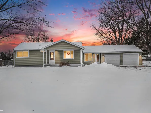 11049 Phyllis Dr, Clio, MI 48420