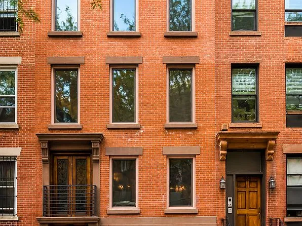 213 Ashland Pl, Brooklyn, NY 11217