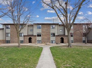 3911 Bradley Rd, Waterloo, IA 50701