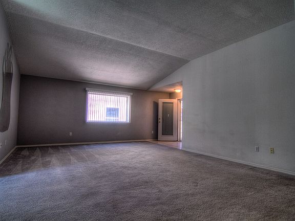 3rd image of 10467 Toledo St NW