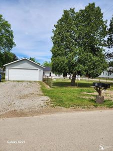 804 Rambow Dr, Monroe, MI, 48161