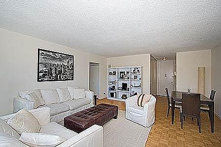 3rd image of 45 W 67th St APT 10J