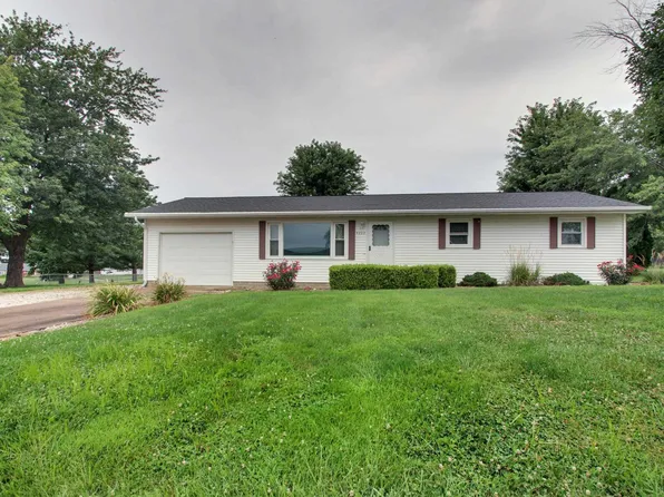 5223 Willer Dr S, Quincy, IL 62305