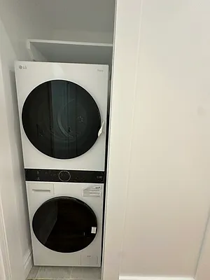 Rented by CitySites Real Estate Group | media 27