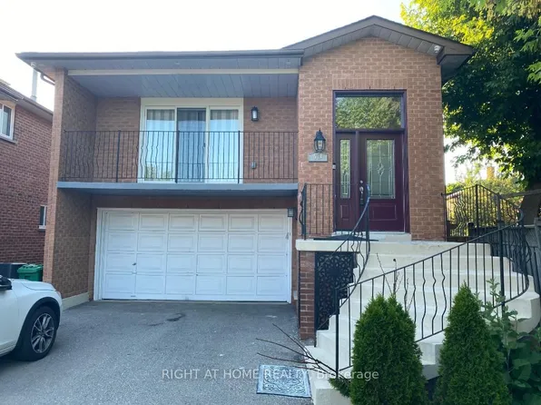 571 Roselaire Trl, Mississauga, ON L5R 2Z9