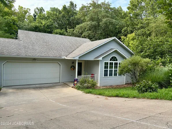 1026 Roseridge Cir, Jefferson City, MO 65101
