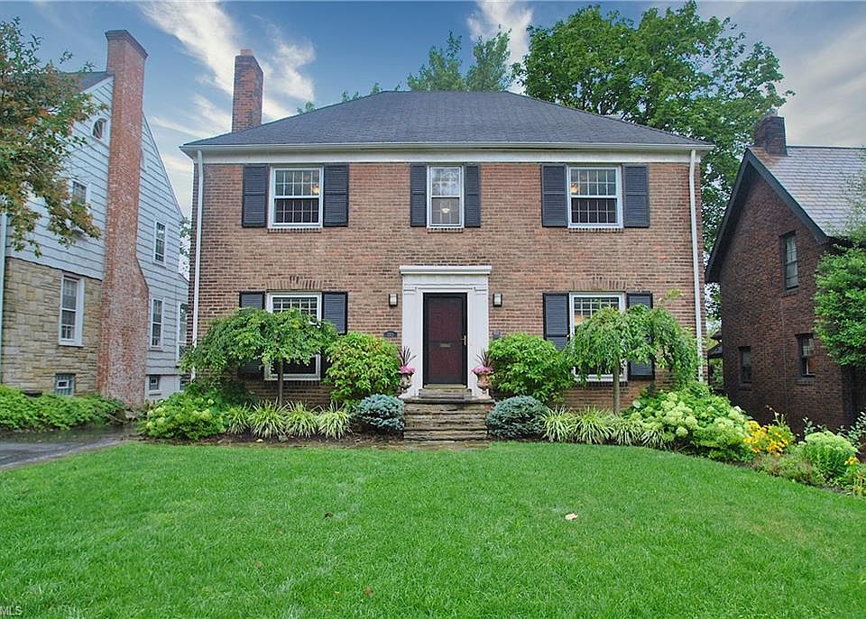 1st image of 2312 Delaware Dr