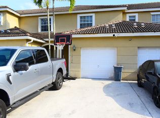 12138 SW 4th St, Pembroke Pines, FL 33025
