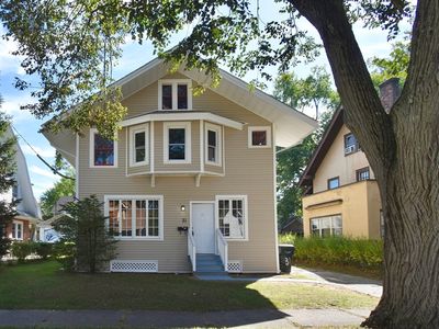 31 Burton St, Springfield, MA, 01108