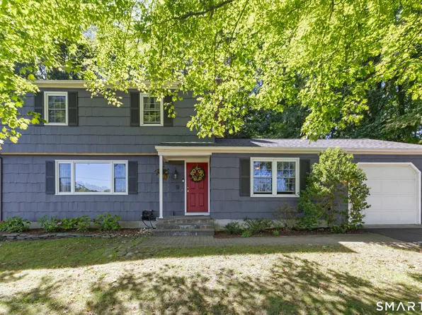 9 Chimney Drive, Bethel, CT 06801