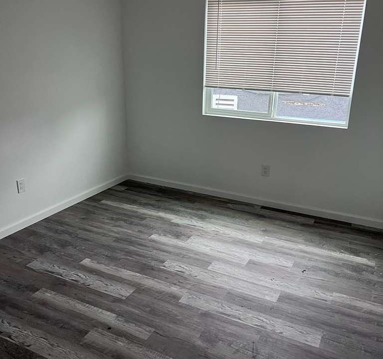 1st image of 1211 E 71st St #11503677