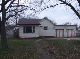 414 N Chamberlain St, Gilman, IL 60938