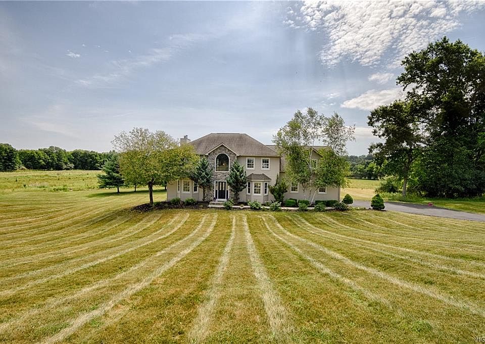 1st image of 22 Jackson Ln