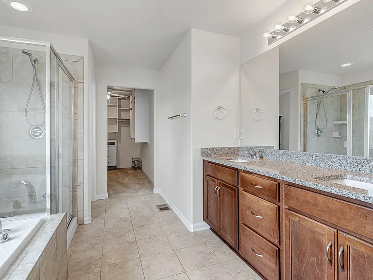 7588 Blue Water Dr — Photo 34