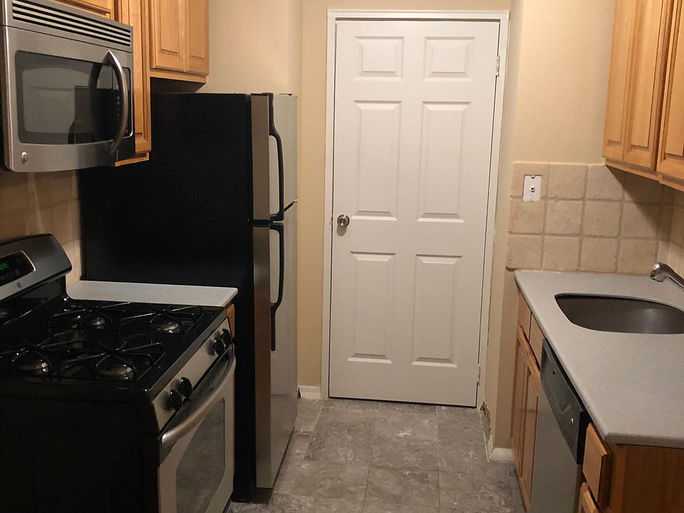1st image of 4430 Douglaston Pkwy APT 4