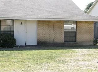 2413B Patrick Henry Dr #B, Temple, TX 76504