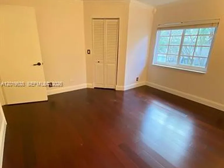 2041 Pompeii Ct #2014 — Photo 29