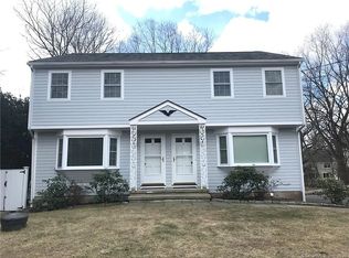 16 Ledge Ave #2, New Canaan, CT 06840