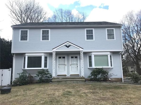 16 Ledge Ave #2