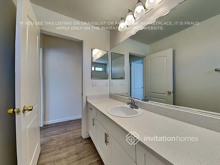 12218 W Hadley St — Photo 16