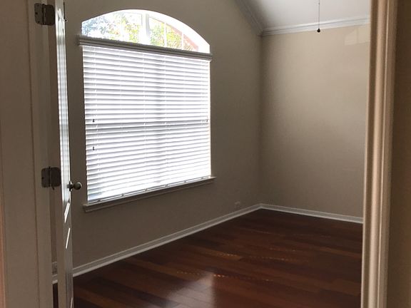 Dining room w/ doors