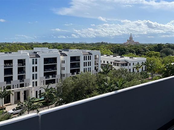 3rd image of 700 Biltmore Way APT 808